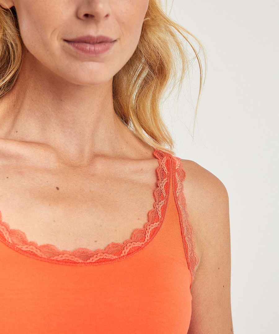 KYRA Kyra Singlet With Lace Jolien New